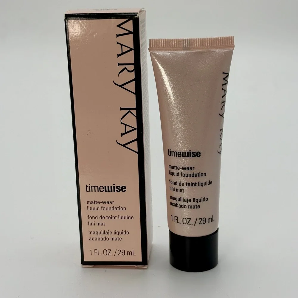 Mary Kay TimeWise Matte-Wear Liquid Foundation Beige 2 Combination Oily Skin 1oz